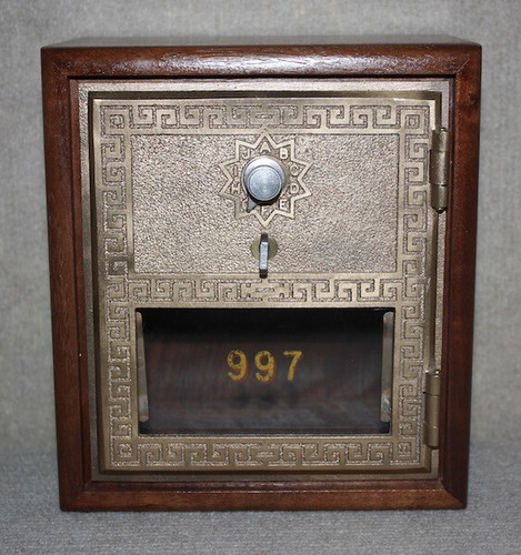 Antique usps post office - p,