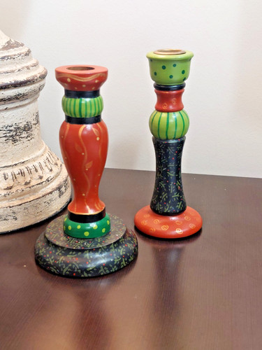 Folk art pair vintage - of, hand
