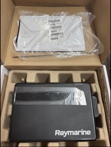 Raymarine axiom mfd - raymarine, 7"