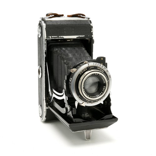 Zeiss ikon ikonta 521 with - 521/2,
