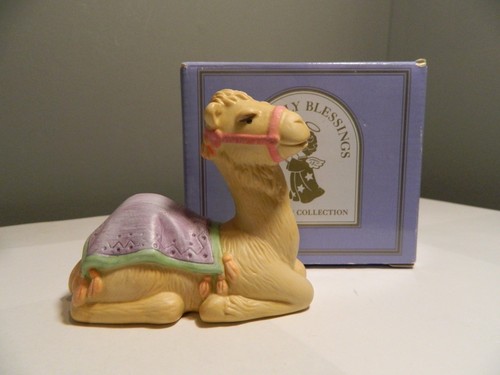 Avon x 3 camel - avon,