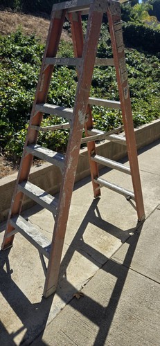 Ladder fiberglass - (werner), 6'