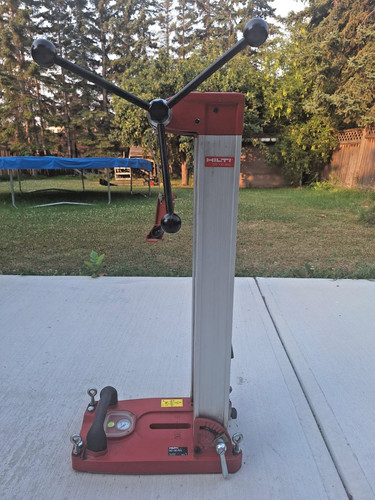 Hilti 130 rig - rig, diamond
