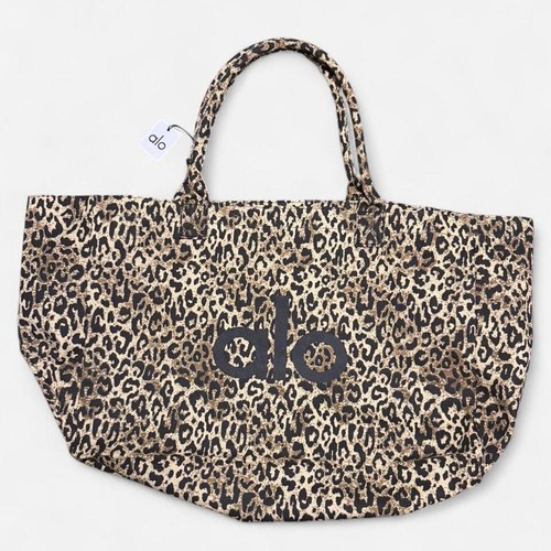 Athletic alo yoga leopard - athletic,
