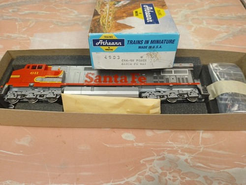 Athearn scale santa fe - ho,