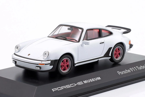 Welly 1975 porsche - 1:43,