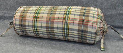 Self corded bolster neckroll - self,