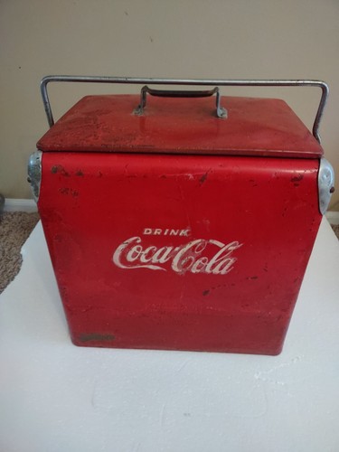 Coca cola ice - ice, chest/cooler