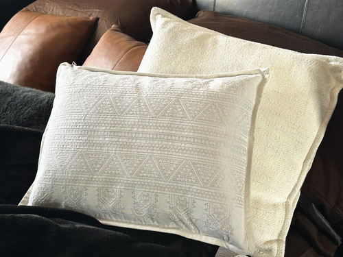 Nwt ralph lauren home throw - nwt,