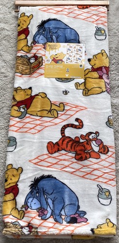 Disney winnie the pooh eeyore - winnie,