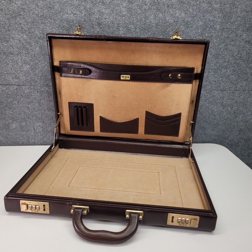 Vintage tumi brown leather - vintage,