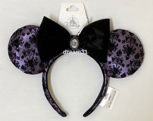 Bnwt disney the haunted - the,