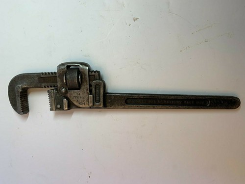 Antique tool pipe - antique,