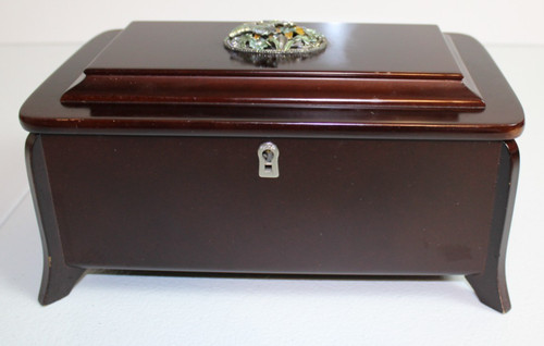 Vintage wooden jewelry - , box