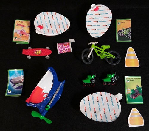 Kinder joy toys lot - kinder,