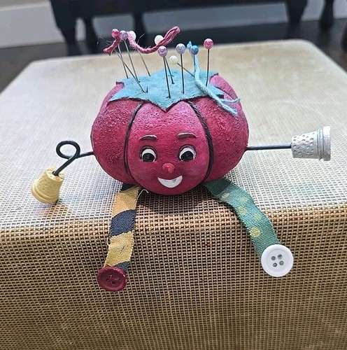 Wmg anthropomorphic shelf - wmg,