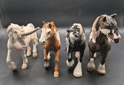Schleich horse figurine - schleich,