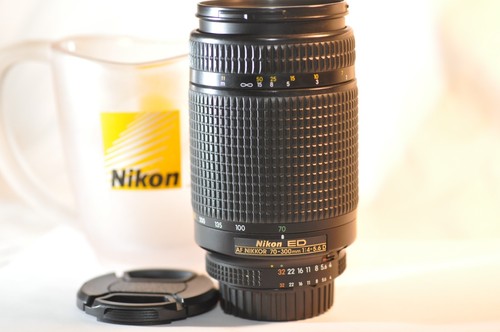 Nikon nikkor 70 - ed, af
