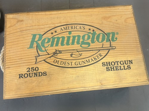 Vintage remington wooden - remington,