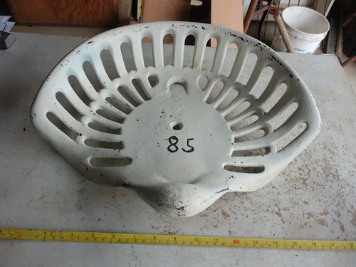 Vintage cast iron tractor - iron, seat