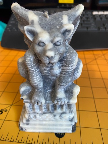 Gargoyle decorative novelty - *,