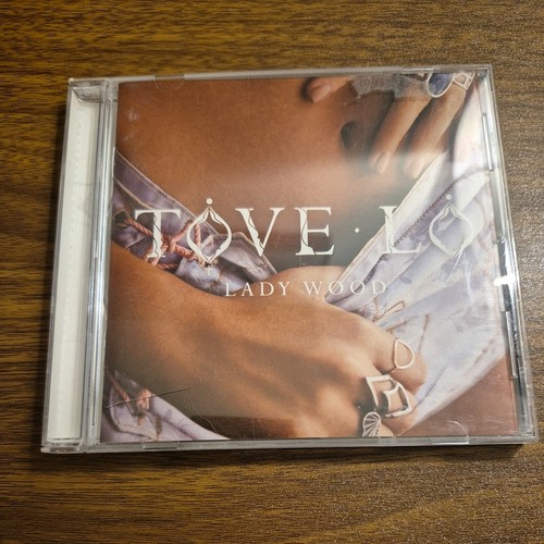 Lady wood tove - tove, lo