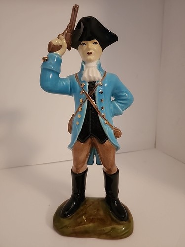 Porcelain soldier with gun - 11",