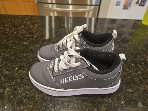 Heelys youth skate shoes - heelys,