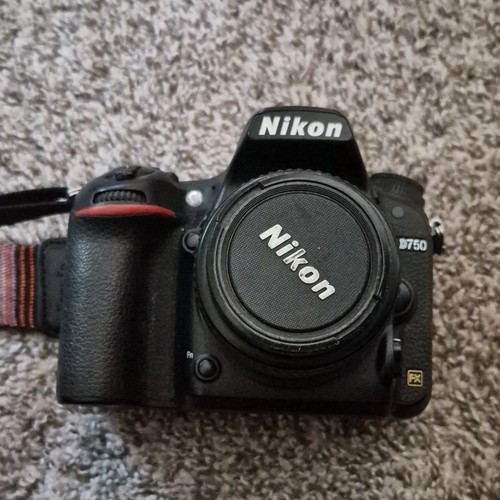 Nikon d750 3mp digital - 24.3mp,