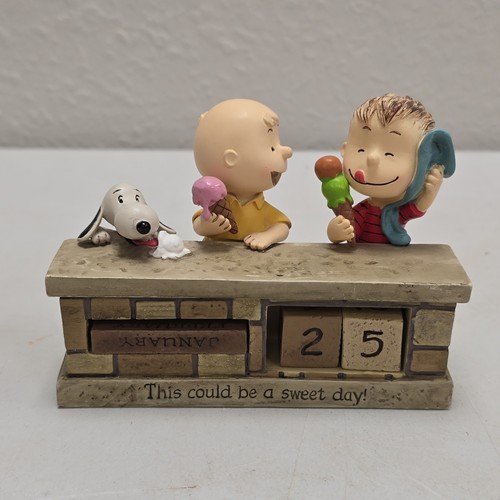 Vtg hallmark peanuts perpetual - vtg,