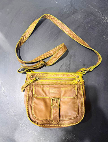 Wrangler brown small crossbody - brown,