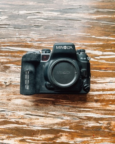 Minolta af 28mm - a9,