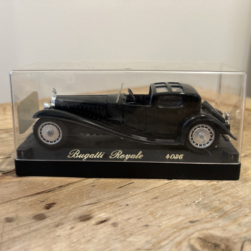 Age solido bugatti royale - d'or,