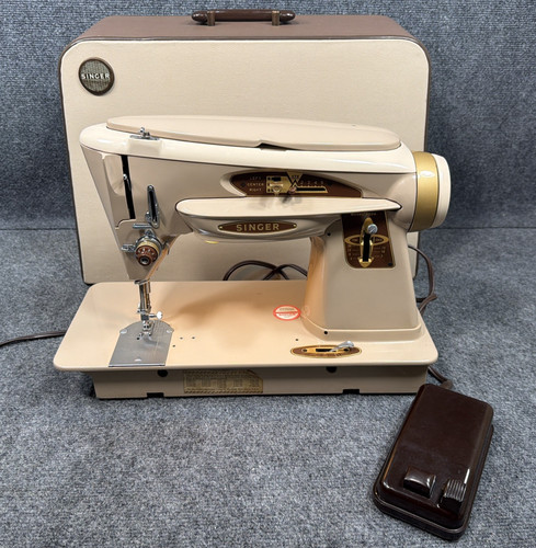 Vintage singer sewing machine - singer,
