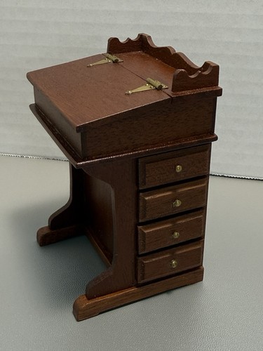 Miniature scale artisan - 1/12,