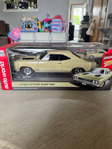 Auto world american muscle - auto,