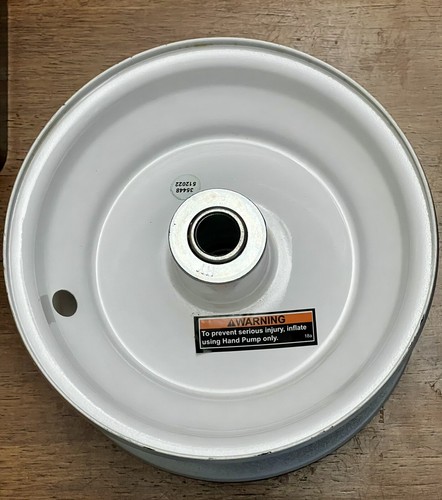 Enamel finish steel wheel hub - finish,