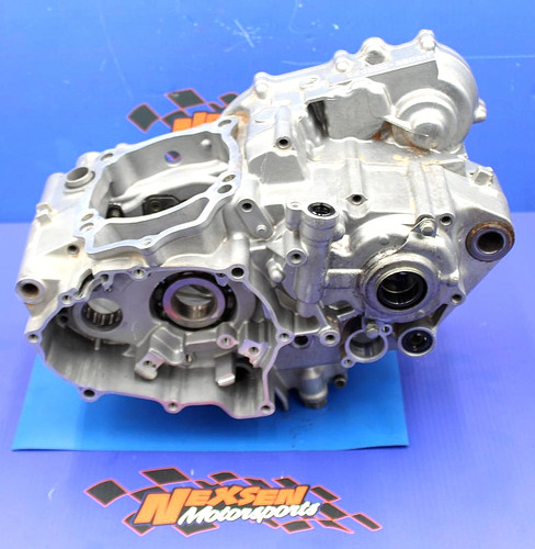 Engine motor crankcase - motor,