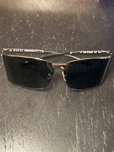 Vintage gucci gg1712 - gucci, shield