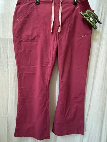 Iguana med women scrub - med,