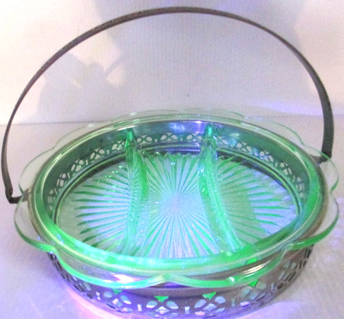 Vintage green depression glass - green,