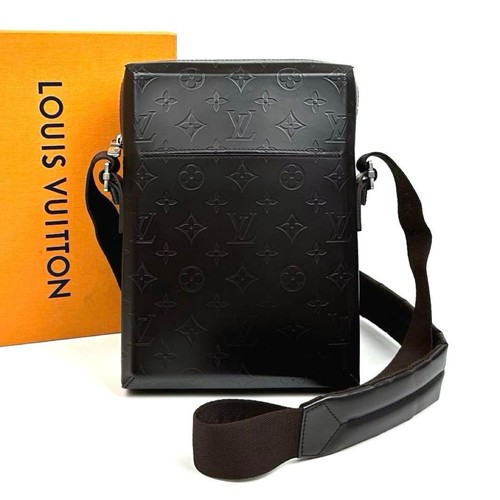 Louis vuitton monogram glace - louis,