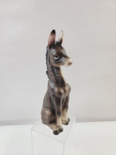 Norcrest japan sitting - japan, 10"
