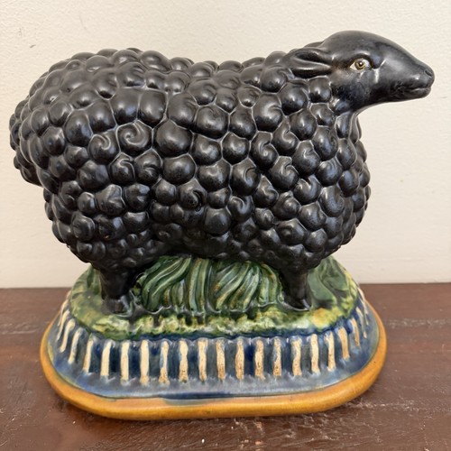 Vintage majolica black sheep - majolica,