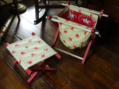 New matching folding wood - new,