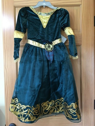 Nwt disney store merida - nwt,