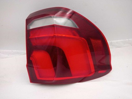 Driver left tail light - light, quarter