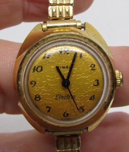 Working vintage ladies wrist - working,