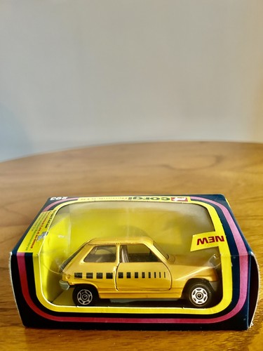 Corgi 293 yellow renault 5ts - 293,