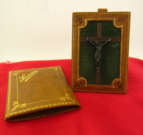 Vintage jesus pocket shrine - jesus,